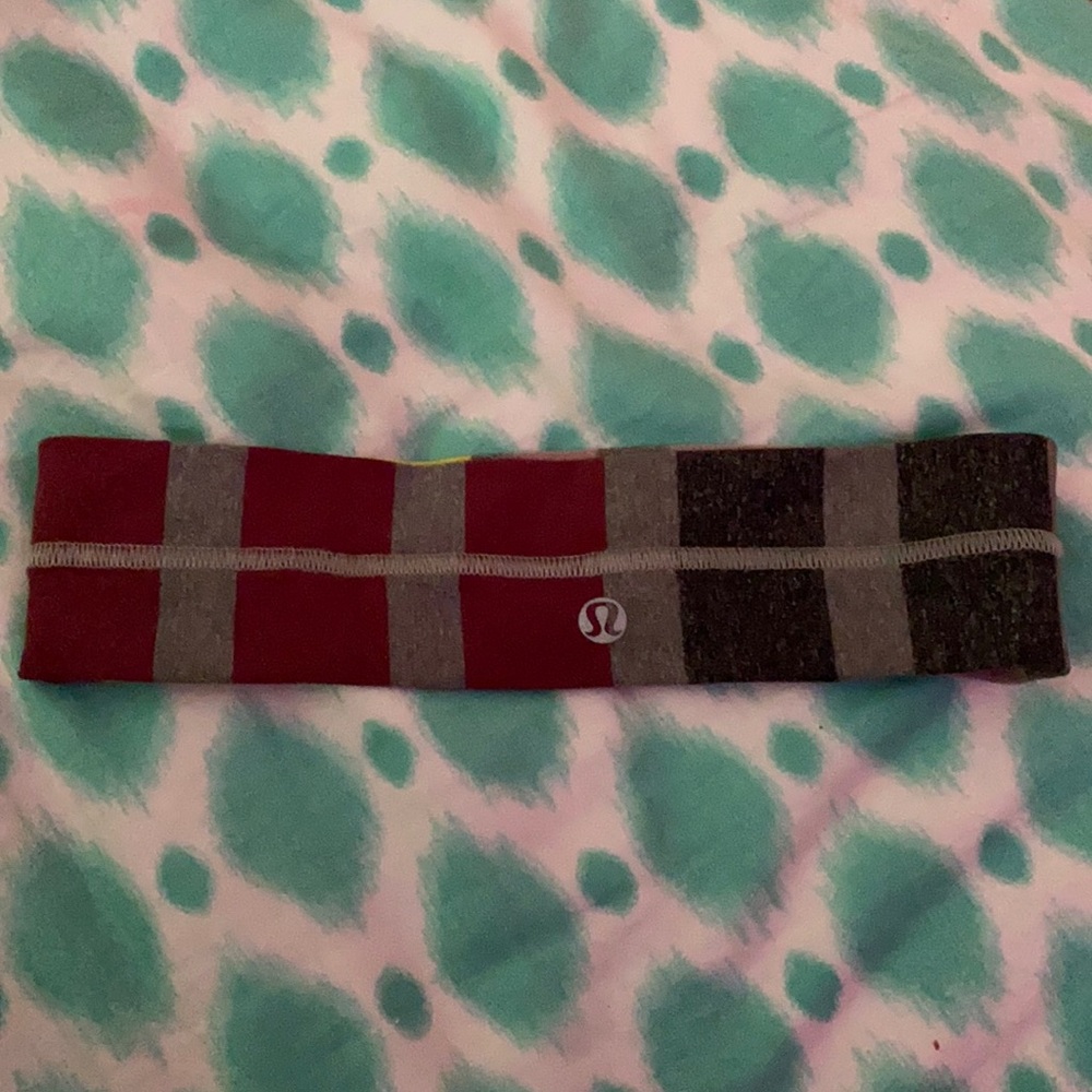 Striped Lululemon headband